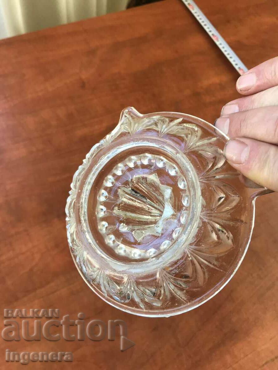 Delivery of CITRUS JUICER THICK EMBOSSED GLASS