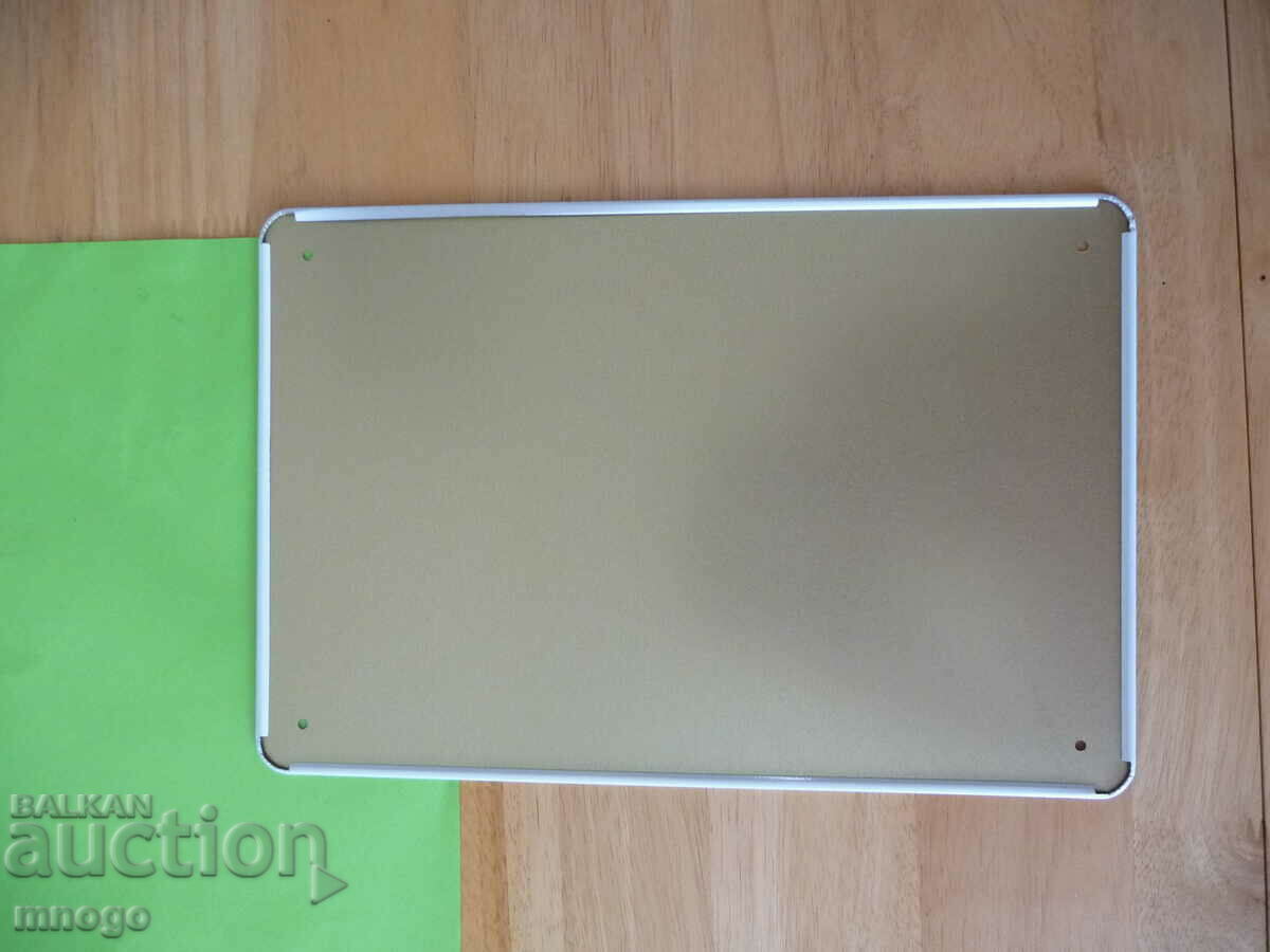 Auction Metal Sign Crimenale Bruce Willis Travolta Tarantino movie Auction Metal Sign Crimenale Bruce Willis Travolta Tarantino movie