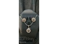 Silver pendant earrings set