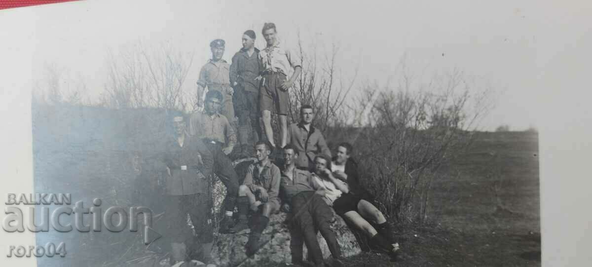 VITOSHA - ΟΙ ΧΡΥΣΕΣ ΓΕΦΥΦΙΕΣ - 1930 - 7
