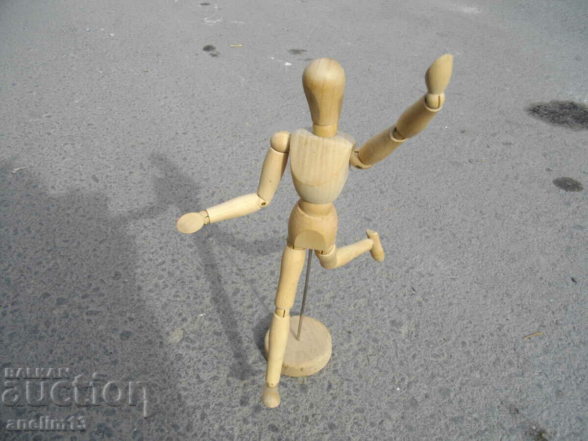 Delivery of WOODEN FIGURE MANNEQUIN FOR ARTISTS Delivery of WOODEN FIGURE MANNEQUIN FOR ARTISTS