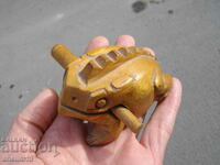 WOODEN TOY FROG FIGURE