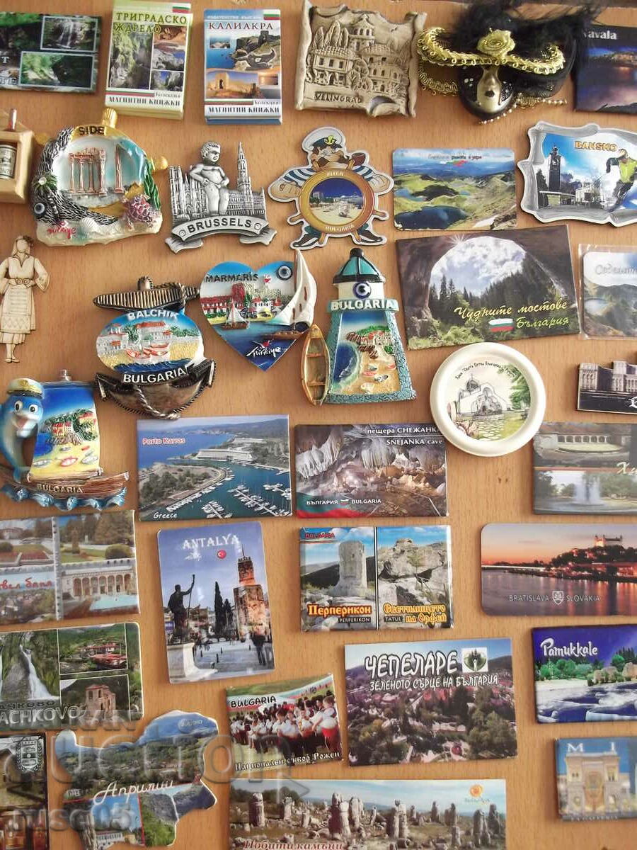 Auction  Lot of 66 pcs. fridge magnets