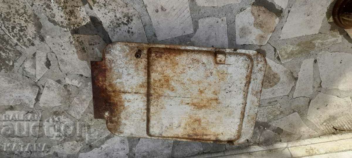 Auction Tank from an old oil stove Auction Tank from an old oil stove