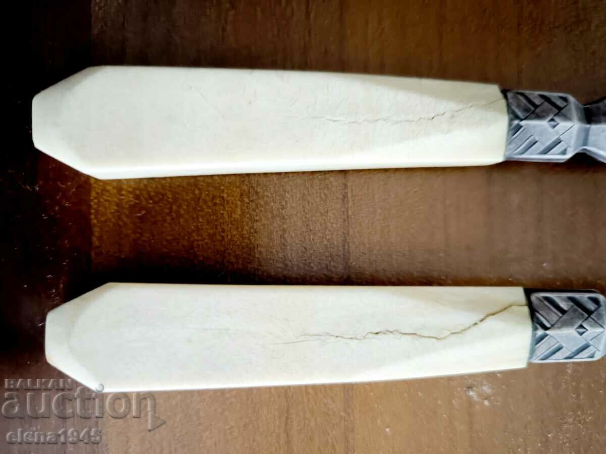 Auction Serving utensils Auction Serving utensils