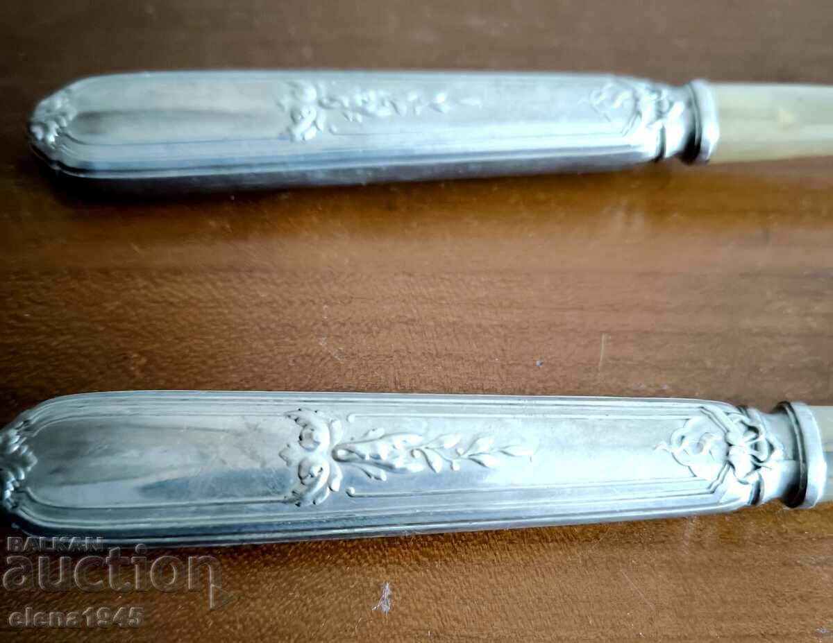 Auction Salad utensils Auction Salad utensils