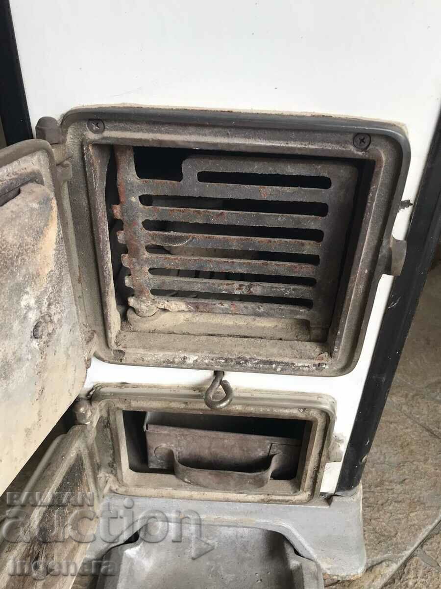 WOOD STOVE CAST IRON ENAMEL "TERMA 2" TUTRAKAN with price 245.00 BGN | € 125.27