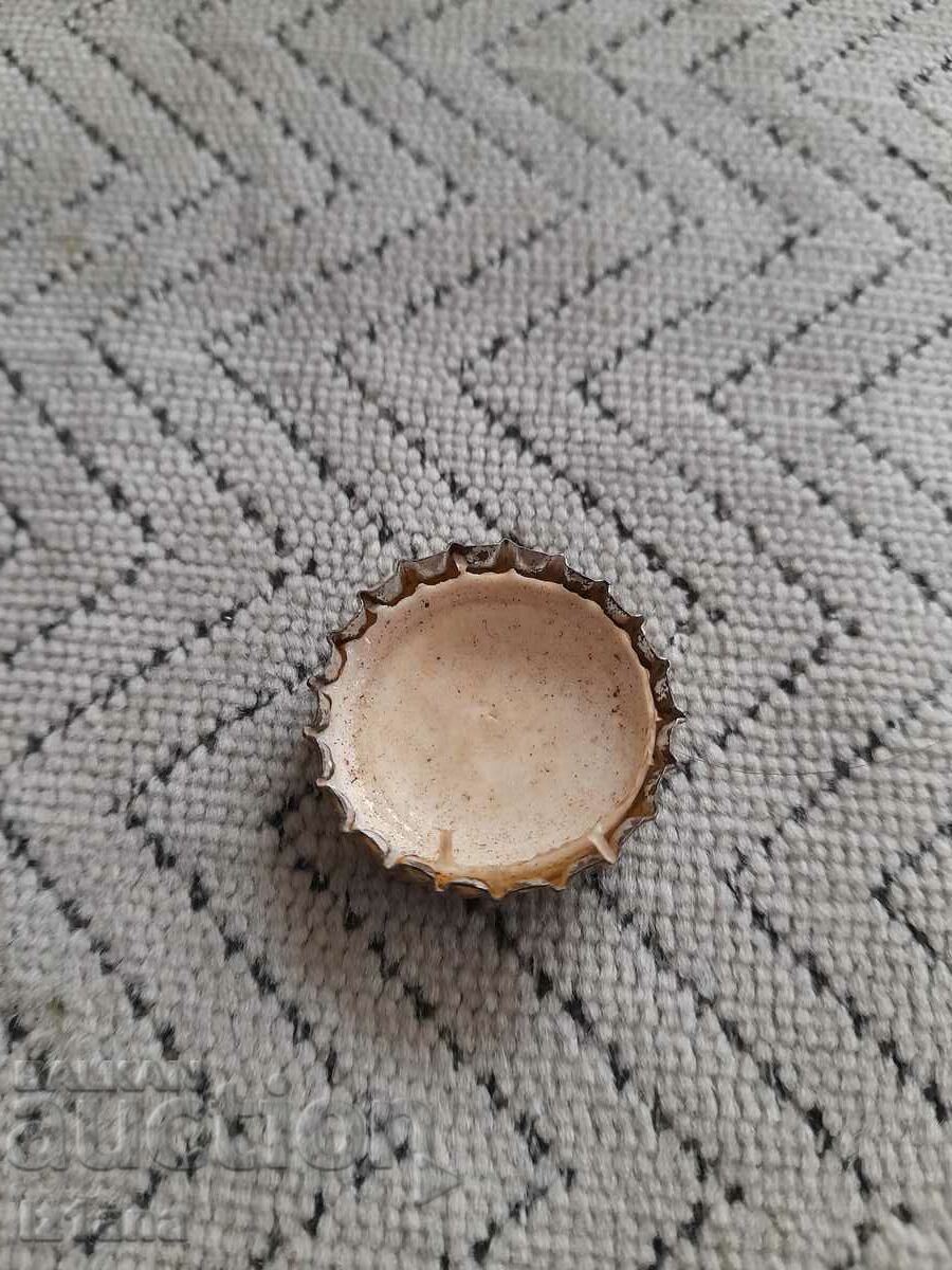 Καπάκι ελαφριάς μπύρας με τιμή 3.00 BGN | € 1.53 Καπάκι ελαφριάς μπύρας με τιμή 3.00 BGN | € 1.53