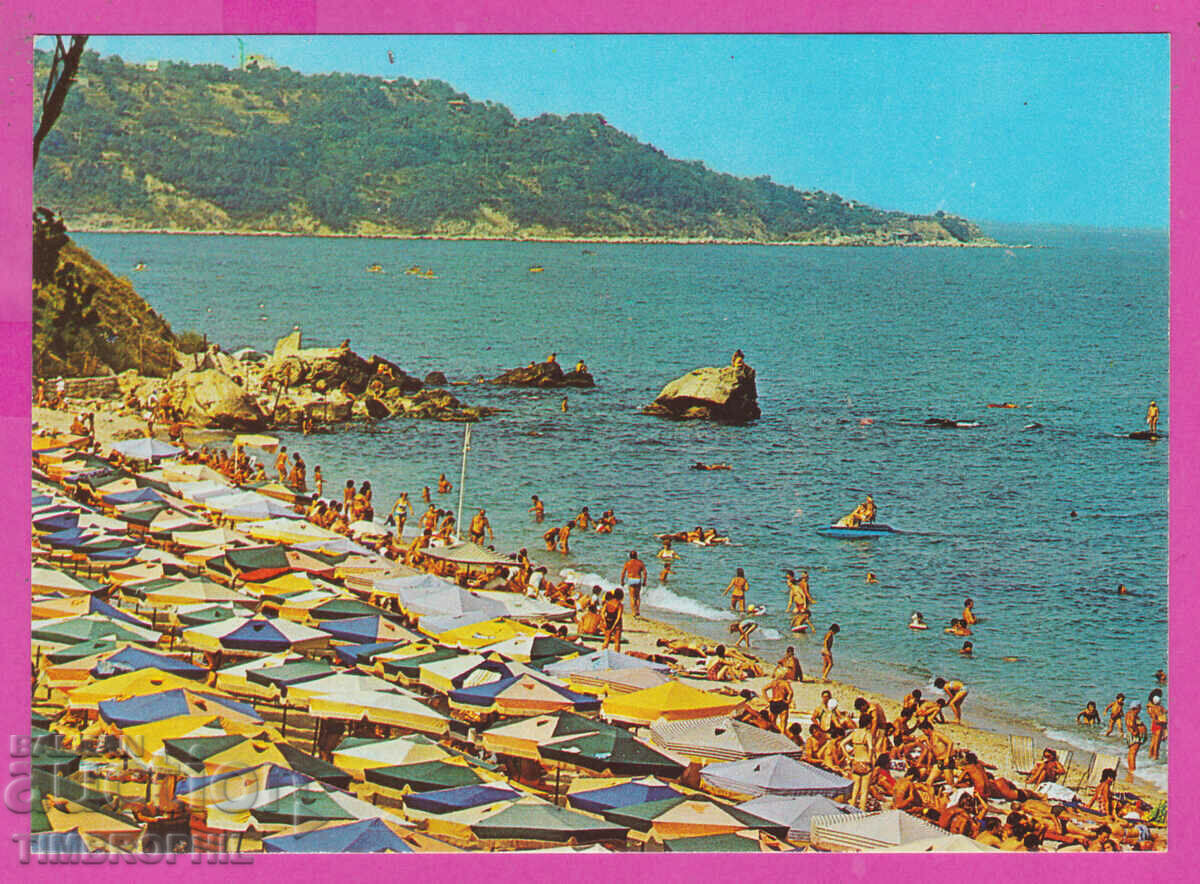 Auction 308905 / Kurort Druzhba - the beach 1983 September PK Auction 308905 / Kurort Druzhba - the beach 1983 September PK