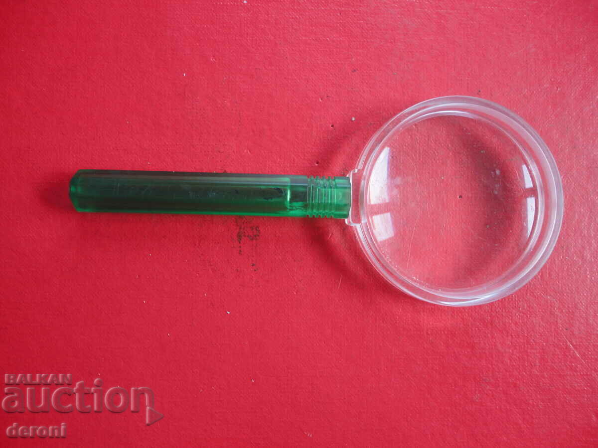 Auction  German magnifying glass 10