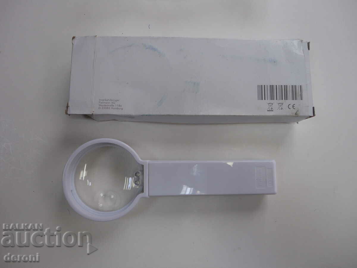 Great magnifier with light 16 with price 15.00 BGN | € 7.67 Great magnifier with light 16 with price 15.00 BGN | € 7.67