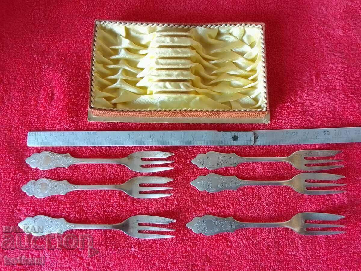Auction Old set of 6 service 19th century silver 800 forks Auction Old set of 6 service 19th century silver 800 forks
