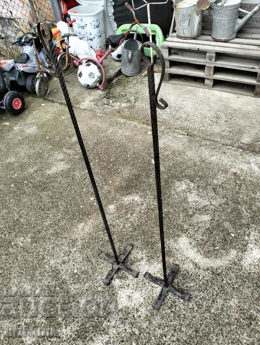 Delivery of Old iron stands Delivery of Old iron stands