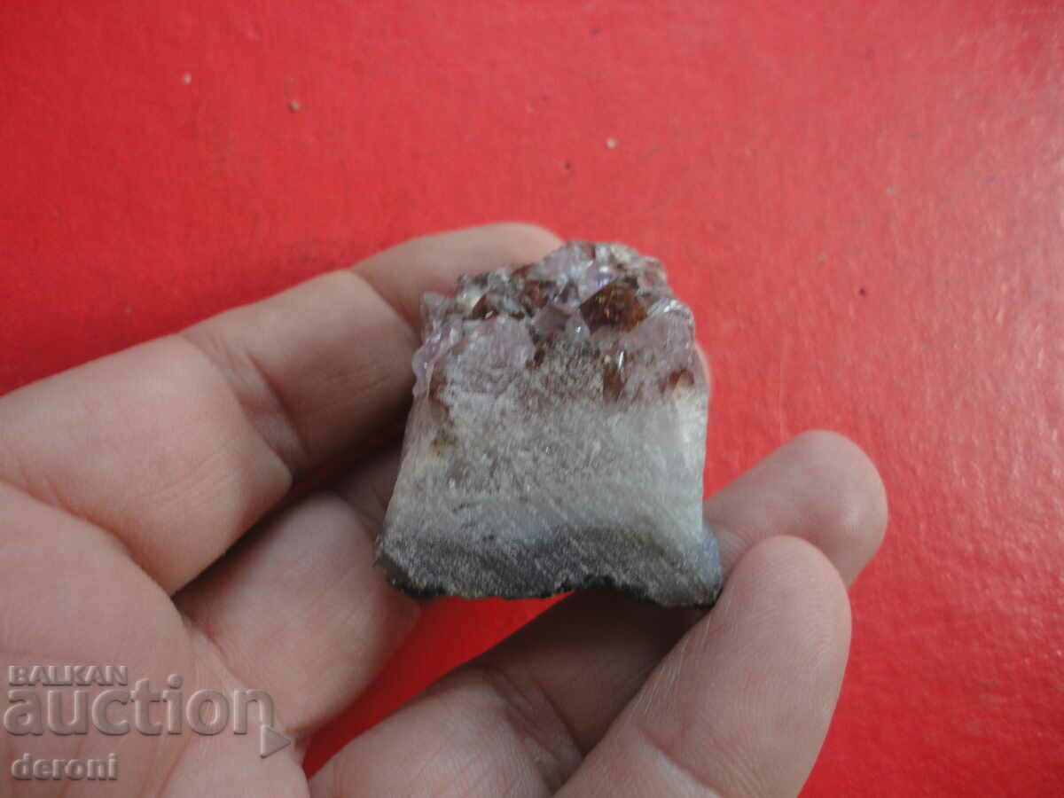Auction Mineral stone druse 24 Auction Mineral stone druse 24