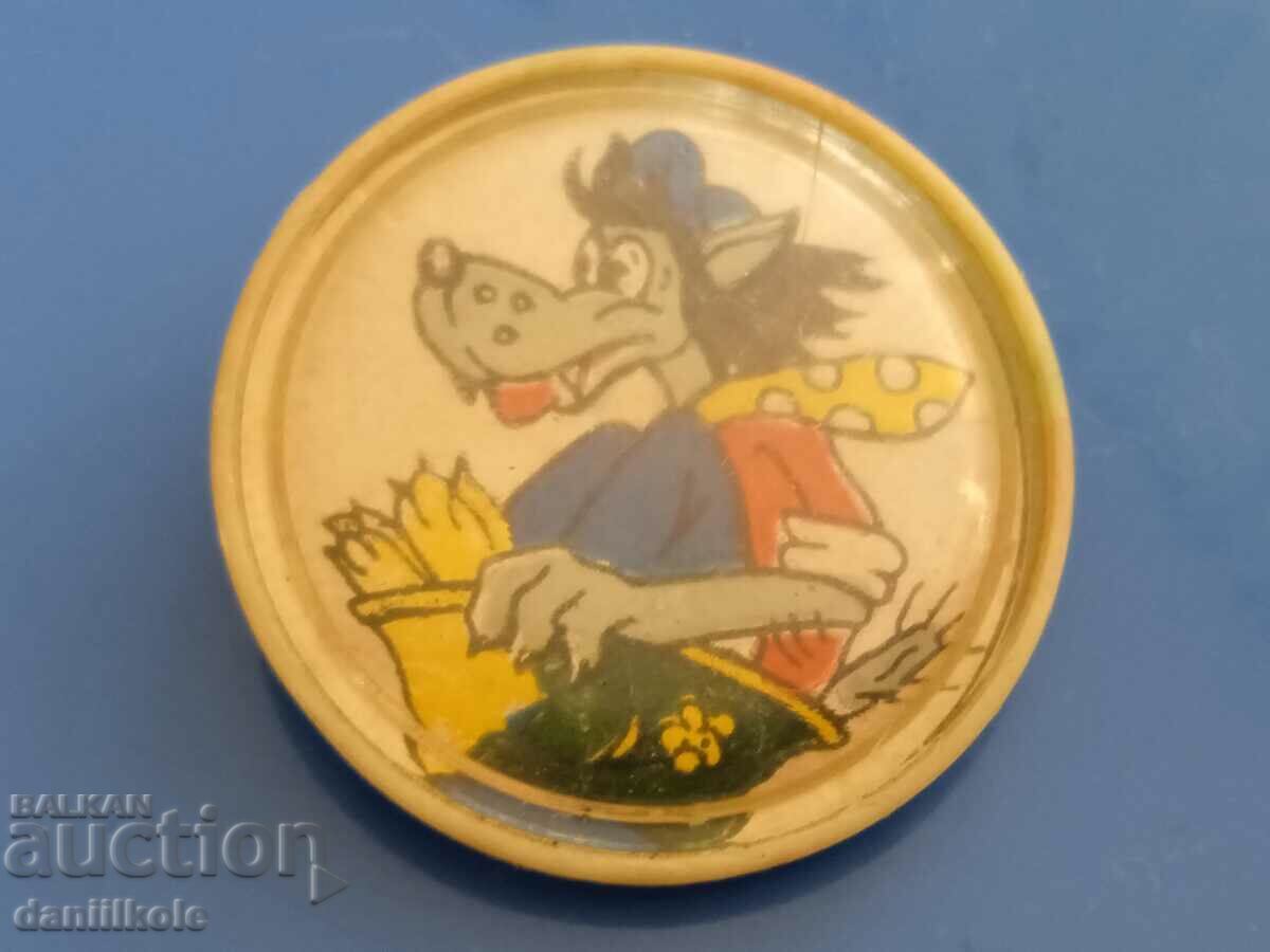 *$*Y*$* LARGE BADGE USSR CARTOON "NOW, WATCH!" *$*Y*$* *$*Y*$* LARGE BADGE USSR CARTOON "NOW, WATCH!" *$*Y*$*