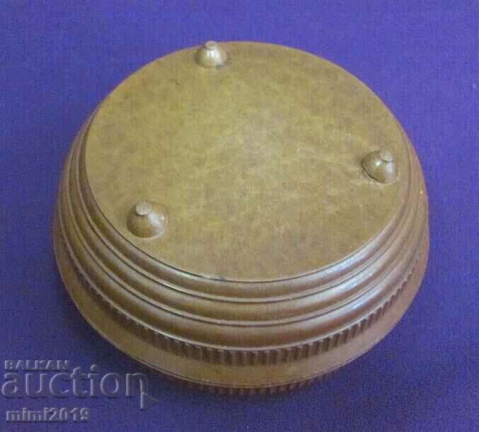 50's Bakelite Jewelry Box - 7 50's Bakelite Jewelry Box - 7