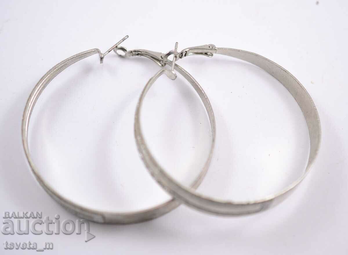 Auction  Earrings, rings