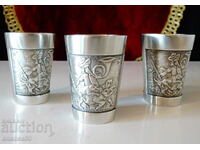 Чаши от калай с лов на глиган 3 броя..