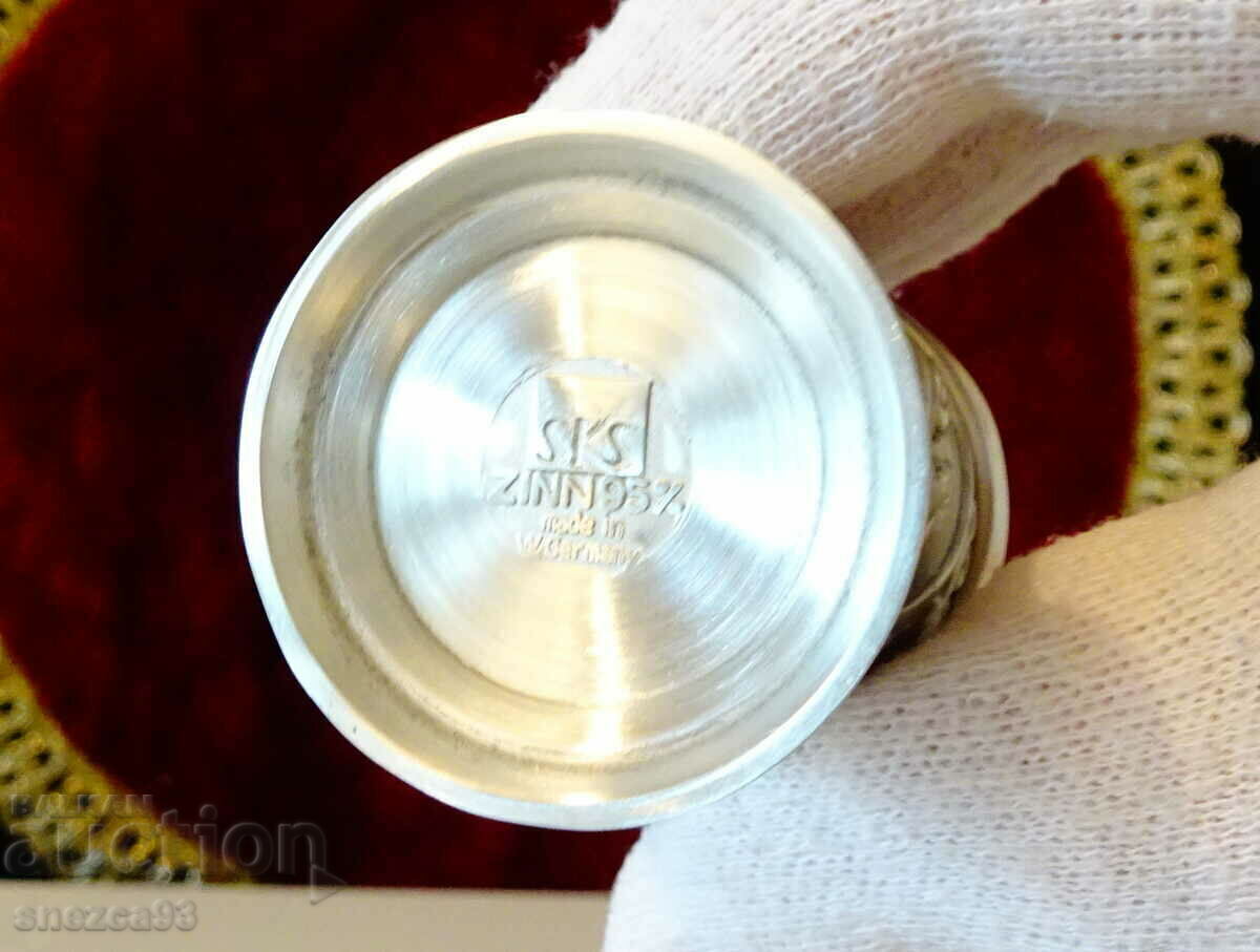 Έξι κασσιτέρινες κούπες για ρακή, κυνηγούς, πόκερ, ταβέρνα - 7