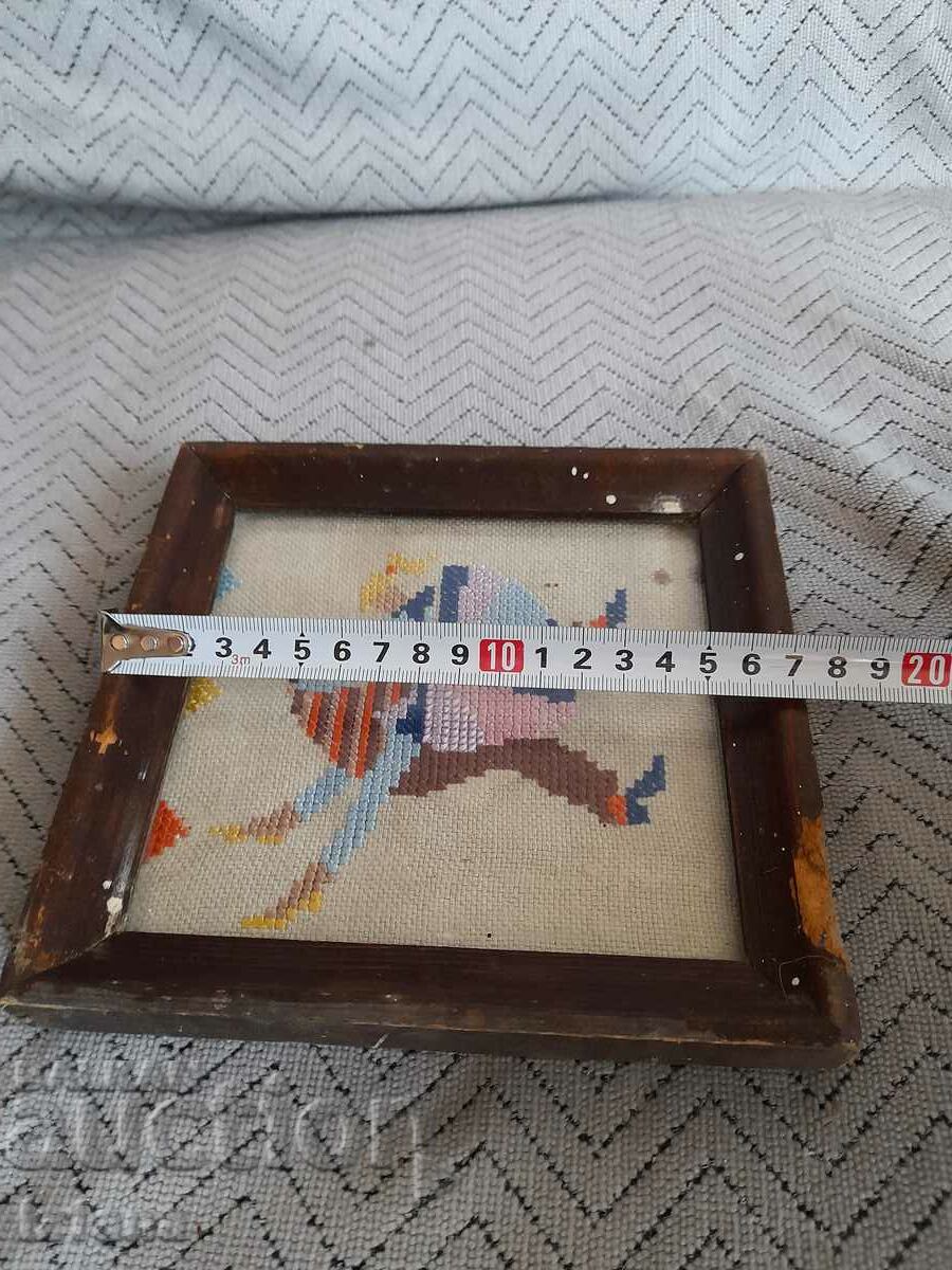 Аукцион Стара бродирана картина Аукцион Стара бродирана картина