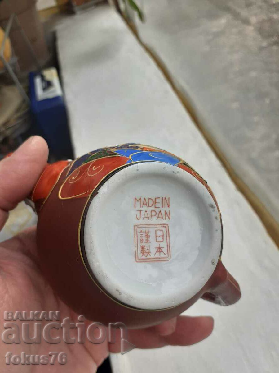 Delivery of Satsuma Satsuma small teapot Japan porcelain print Delivery of Satsuma Satsuma small teapot Japan porcelain print