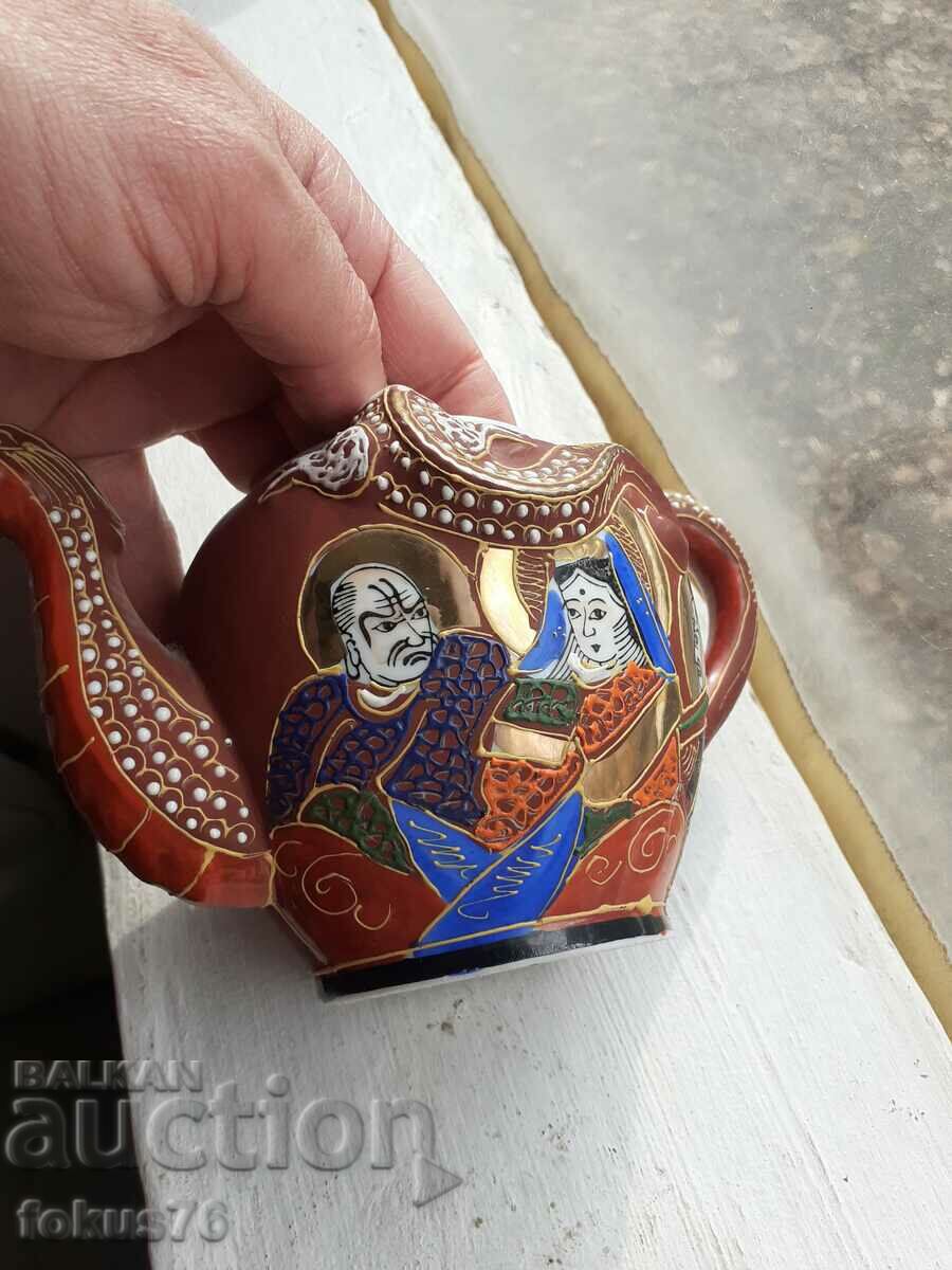 Auction Satsuma Satsuma teapot Japan porcelain gilt seal Auction Satsuma Satsuma teapot Japan porcelain gilt seal