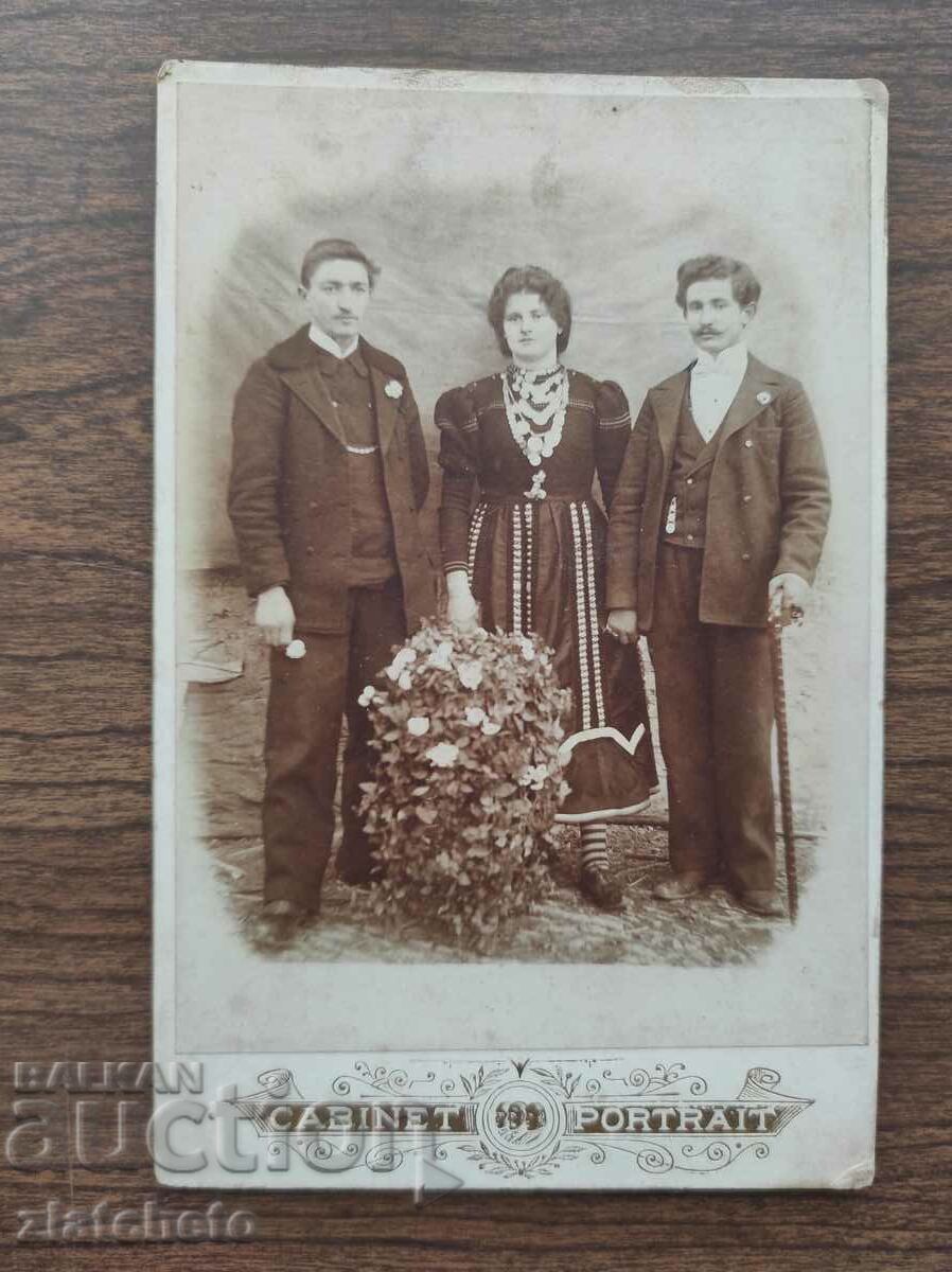 Old cardboard photo - with price 60.00 BGN | € 30.68