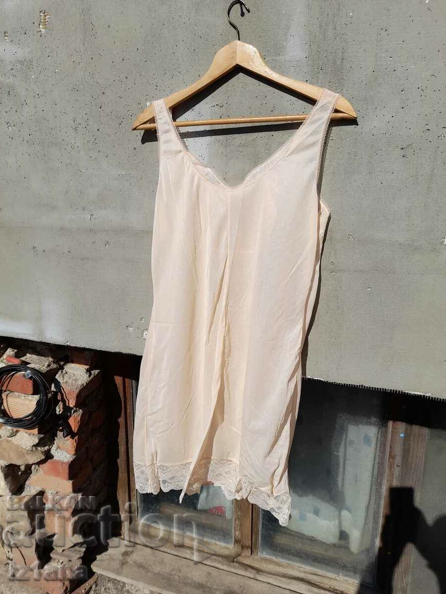 Delivery of Old women's overalls