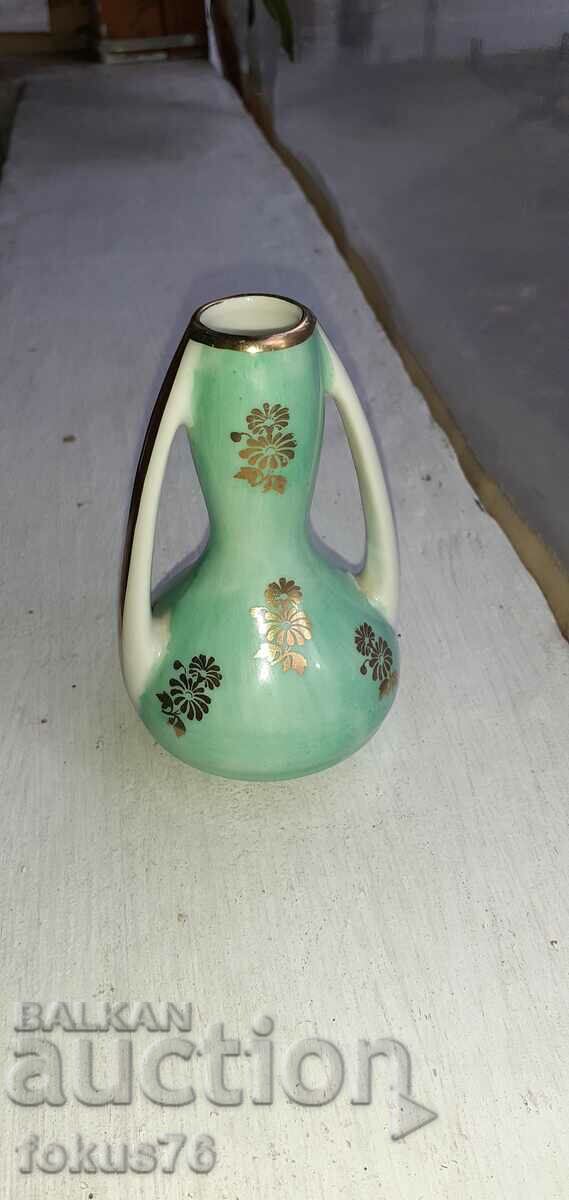 Small Limoges porcelain vase with price 69.00 BGN | € 35.28 Small Limoges porcelain vase with price 69.00 BGN | € 35.28