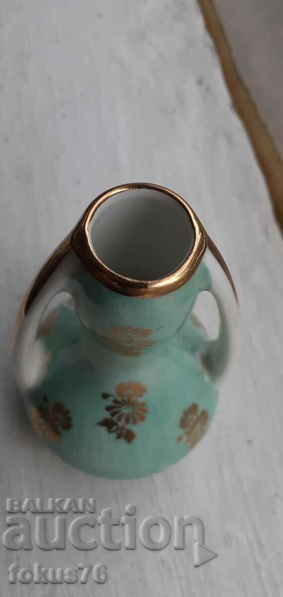Small Limoges porcelain vase - 6 Small Limoges porcelain vase - 6