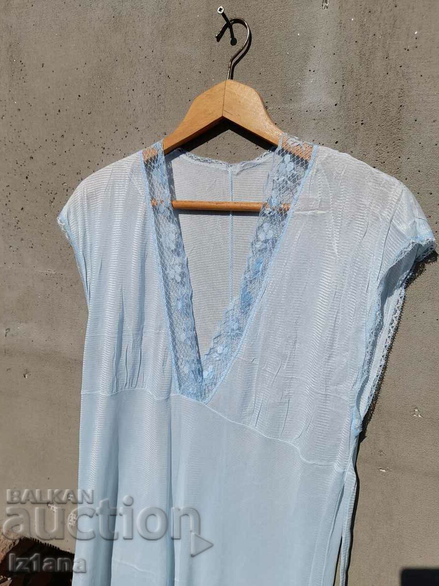 Old lady's nightgown - 5 Old lady's nightgown - 5