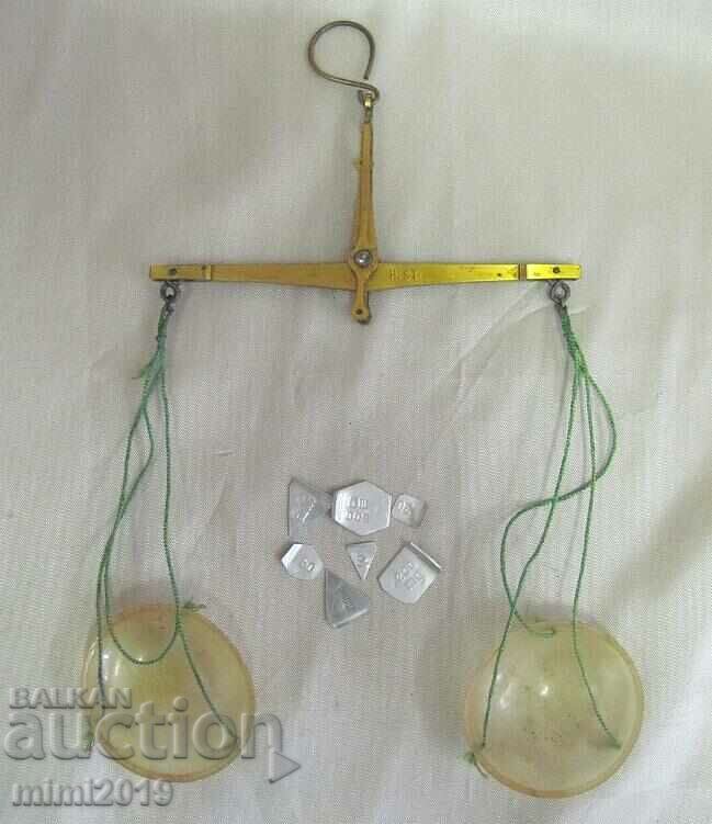 Δημοπρασία Μίνι Ζυγαριές Αποθηκάριου Β' Παγκοσμίου Πολέμου και γραμμάρια Δημοπρασία Μίνι Ζυγαριές Αποθηκάριου Β' Παγκοσμίου Πολέμου και γραμμάρια