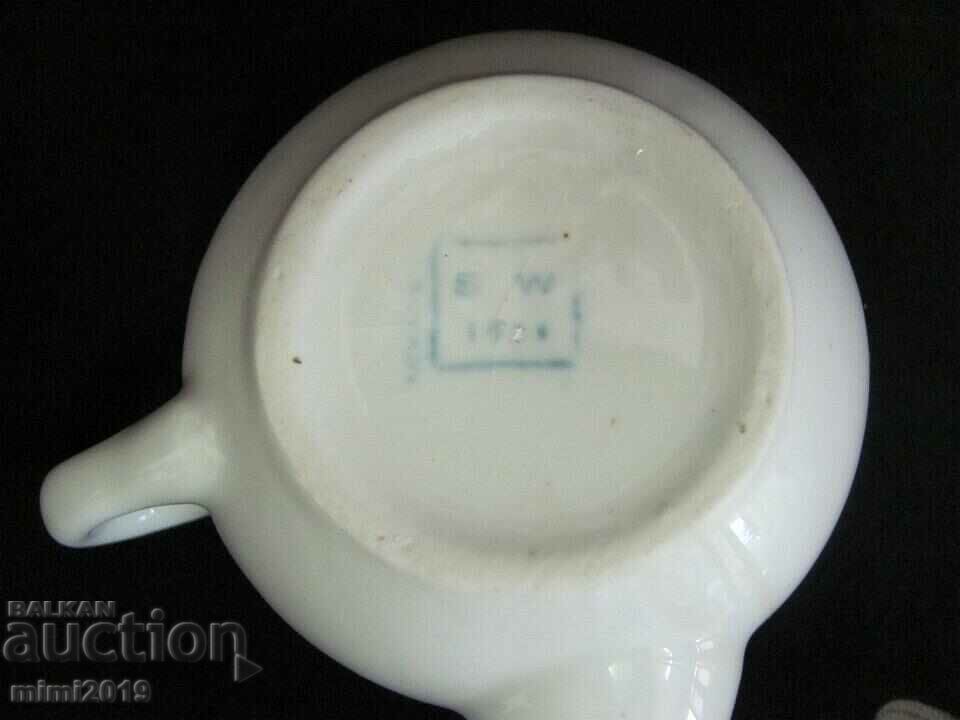 WWII Porcelain Medical Feeder Germany - 7 WWII Porcelain Medical Feeder Germany - 7