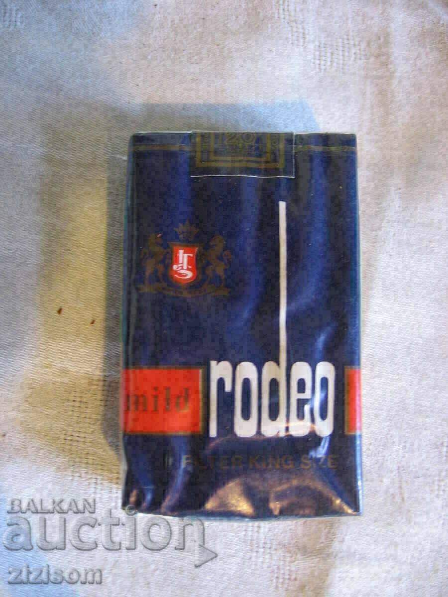 PACHET DE ȚIGĂRI RODEO LIGHT NETIPRIAT 1980