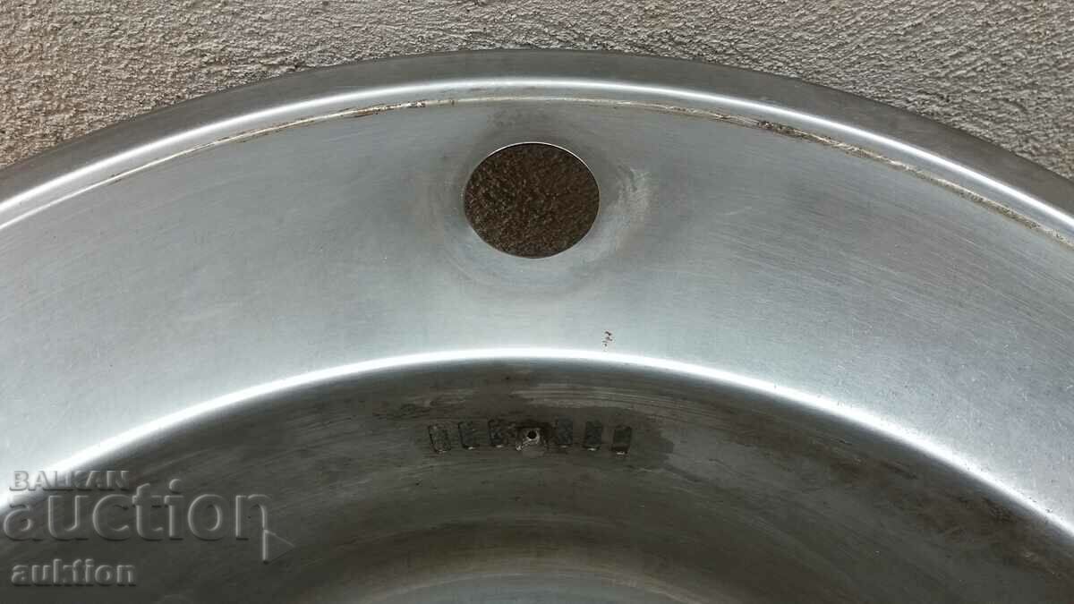 Auction  SINK, TRUNK, STAINLESS STEEL TOP