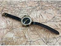 FOR SALE AN OLD MILITARY BULGARIAN MANUAL MECHANICAL COMPASS