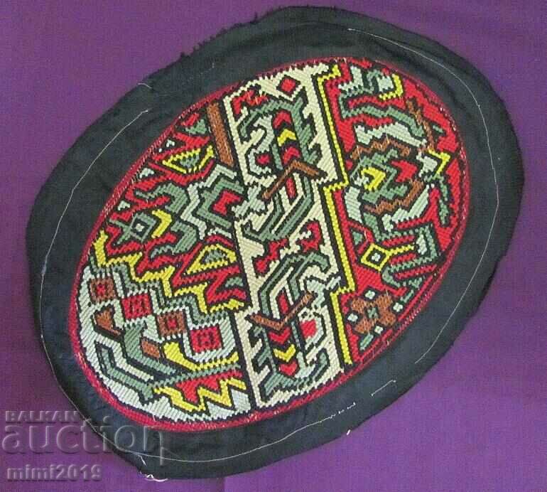 Delivery of Antique Hand Embroidery for Pillow Delivery of Antique Hand Embroidery for Pillow