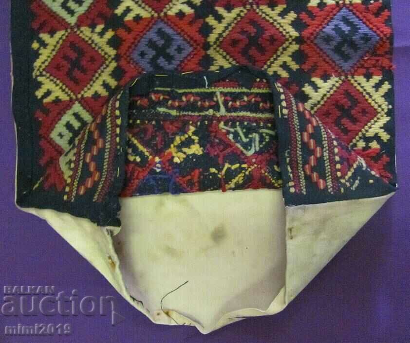 Delivery of 19th Century Folk Art Hand Embroidered Cushion Cover Delivery of 19th Century Folk Art Hand Embroidered Cushion Cover