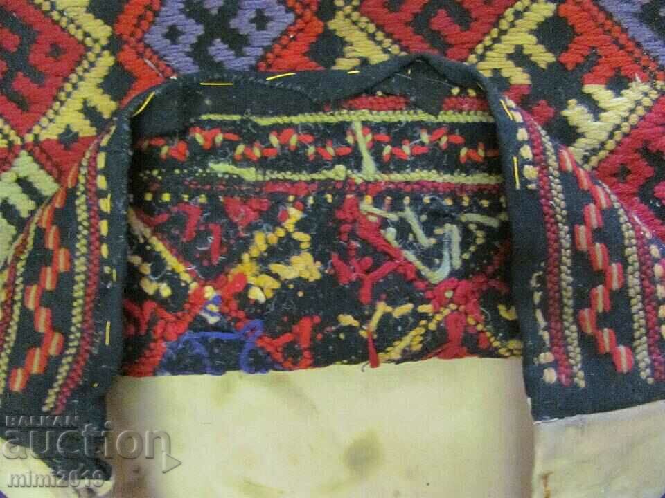 19th Century Folk Art Hand Embroidered Cushion Cover - 5 19th Century Folk Art Hand Embroidered Cushion Cover - 5