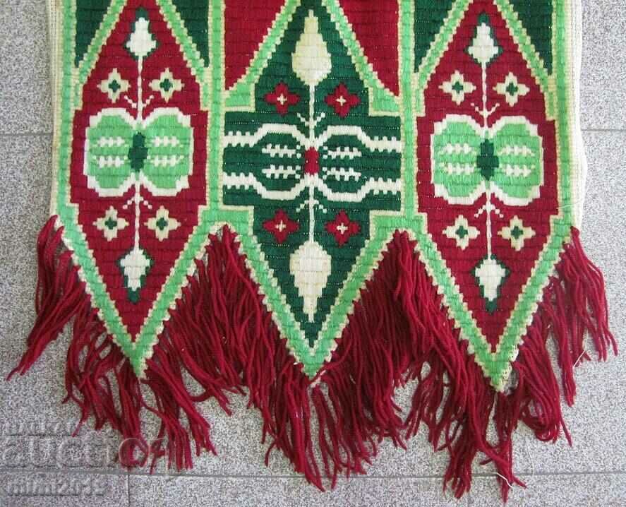 Auction Antique Prayer Rug - Islam Auction Antique Prayer Rug - Islam