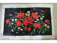 Vintich Carpet Machine-made Fukana Embroidery
