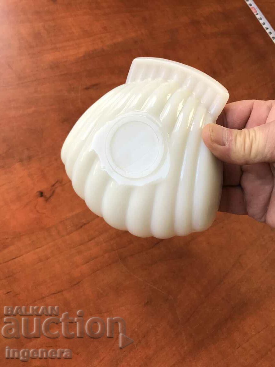 Delivery of BOWL FOR CANDY FRUIT NUTS GLASS EMBOSSED FROM SOCA Delivery of BOWL FOR CANDY FRUIT NUTS GLASS EMBOSSED FROM SOCA