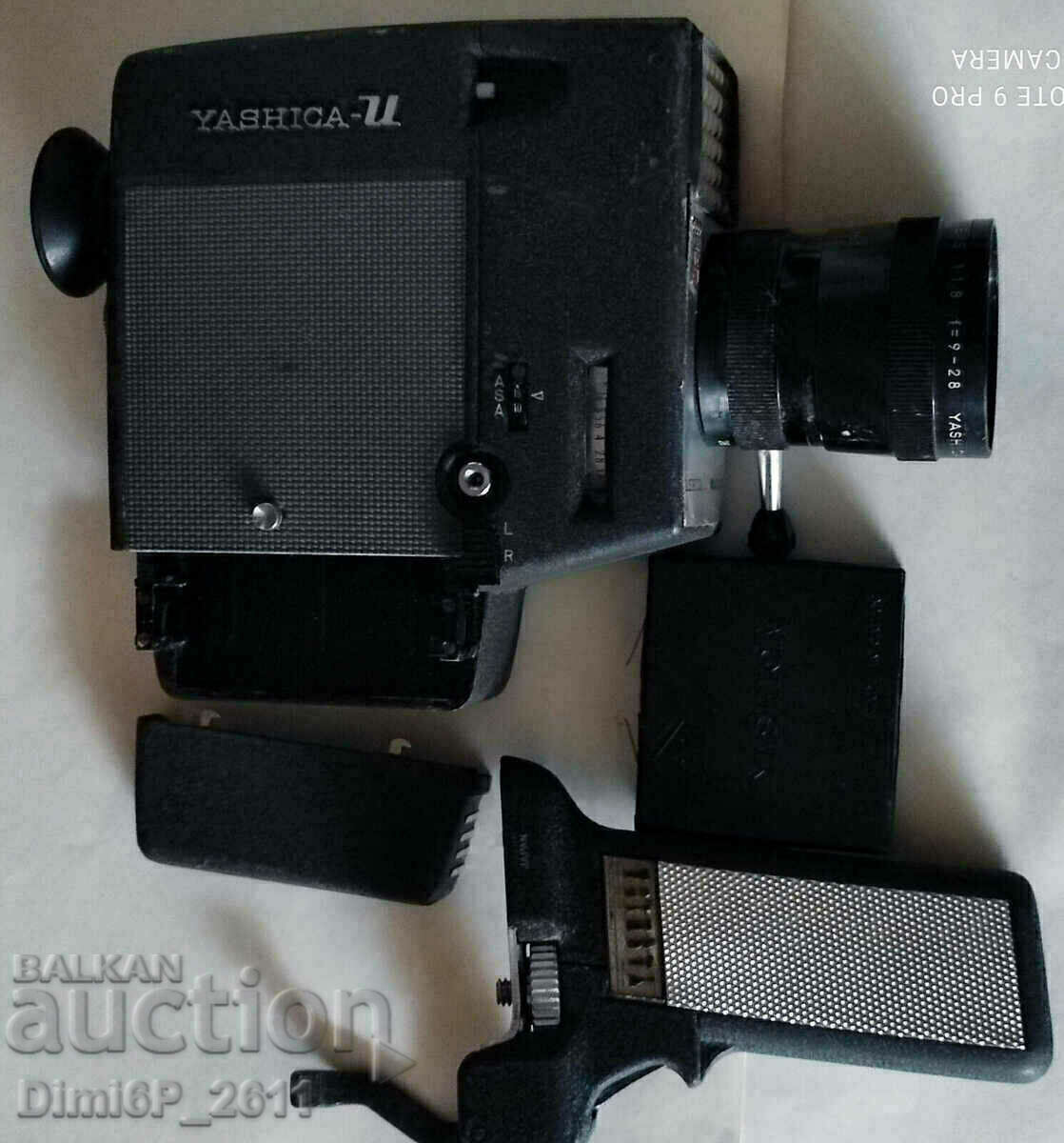 Auction  YASHICA U-matic 8mm Movie Camera Reflex ZOOM f/1.