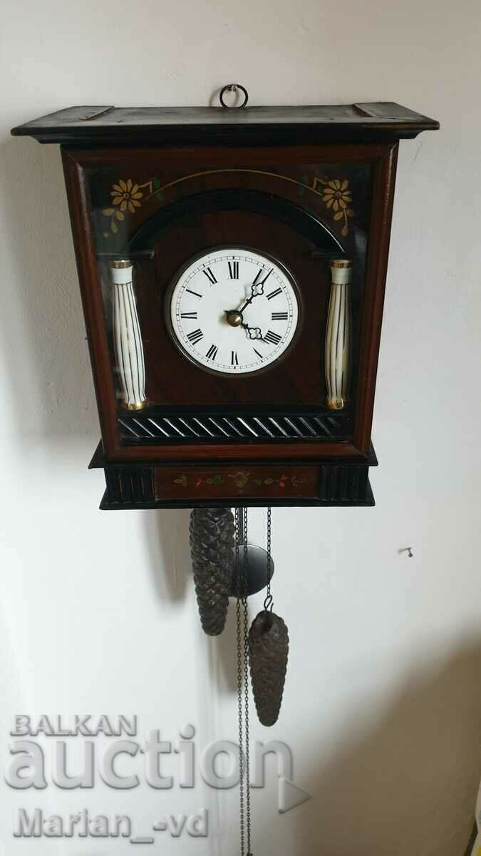 Стенен часовник Бидермайер Шварцвалд - дърво, порцелан