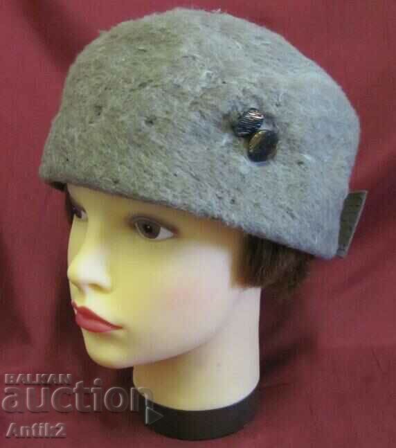 50's Antique Ladies Hat with price 25.00 BGN | € 12.78