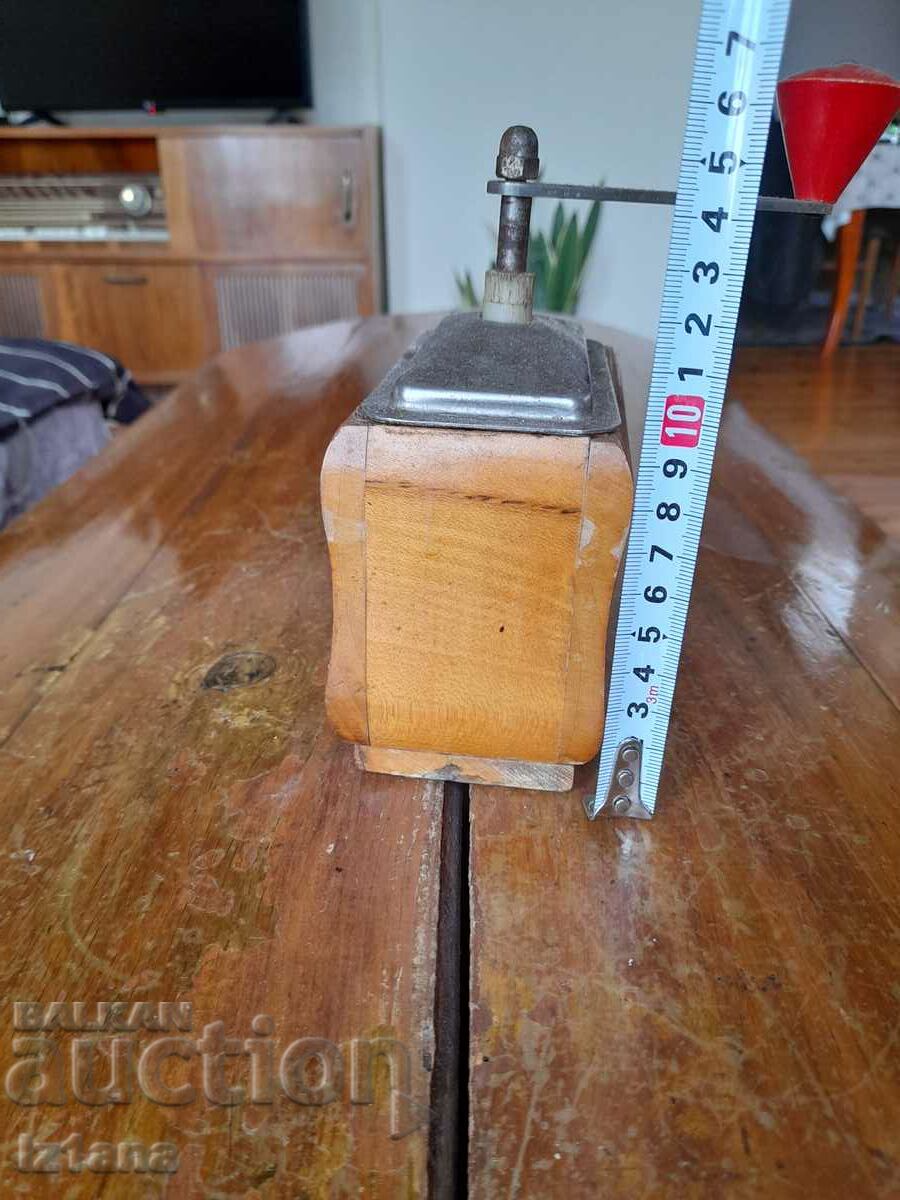 Доставка на Стара Мелничка,мелница за чер пипер Доставка на Стара Мелничка,мелница за чер пипер