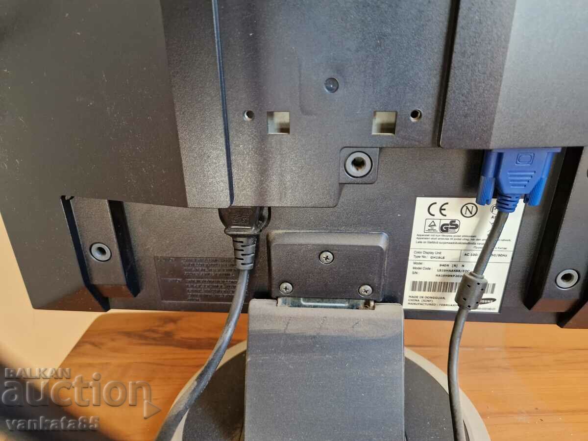 Монитор Samsung SyncMaster 940N - 6