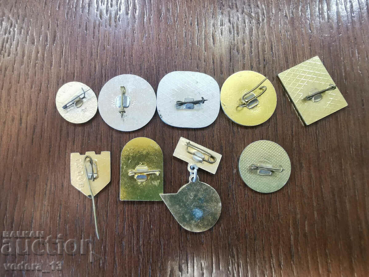 BADGES with price 18.00 BGN | € 9.20 BADGES with price 18.00 BGN | € 9.20