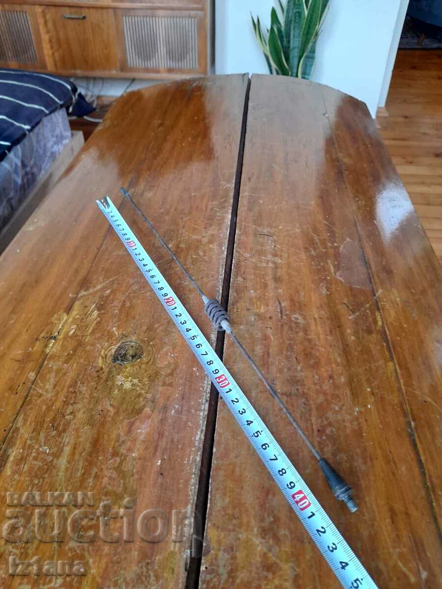 Delivery of Old car antenna Delivery of Old car antenna