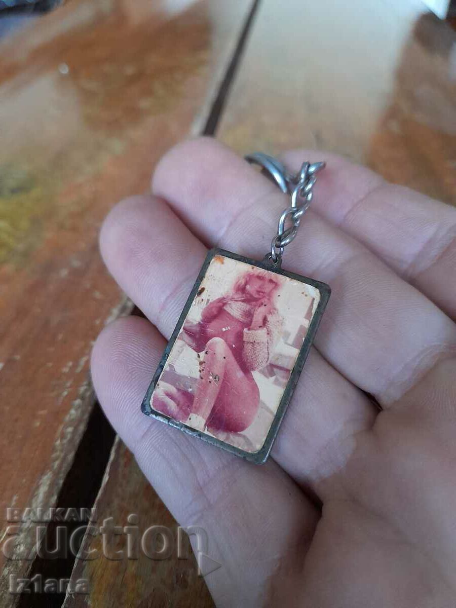 Old Erotic Keychain with price 42.00 BGN | € 21.47 Old Erotic Keychain with price 42.00 BGN | € 21.47